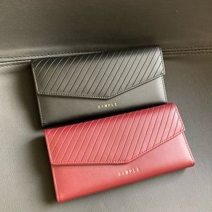 NEW Stunning Long Wallet